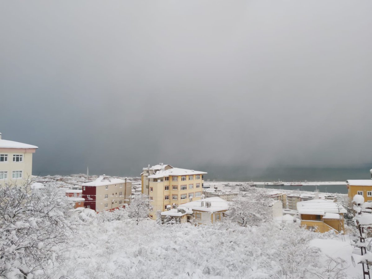 iskenderbl's tweet photo. #Görele #DEK #seaeffect #Blacksea #Dogukaradeniz @Afet_Tehlikesi @Meteoroloji999 @forumatmosfer @HavaForum @havaninotlari @BunyaminSurmeli @Mikdatca @EryTurk54 @Meteorolog37 @Exodushv @BayHava_ https://t.co/qk9LEZjGZR