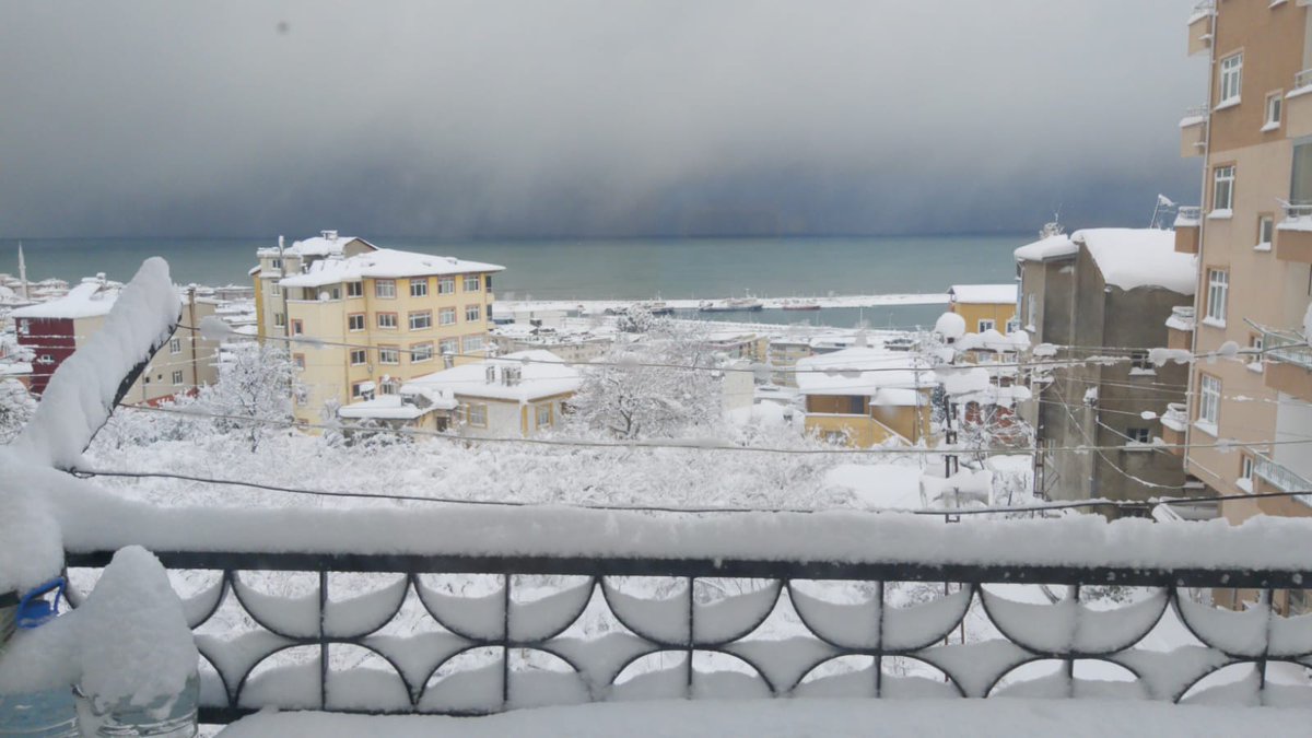 iskenderbl's tweet photo. #Görele #DEK #seaeffect #Blacksea #Dogukaradeniz @Afet_Tehlikesi @Meteoroloji999 @forumatmosfer @HavaForum @havaninotlari @BunyaminSurmeli @Mikdatca @EryTurk54 @Meteorolog37 @Exodushv @BayHava_ https://t.co/qk9LEZjGZR