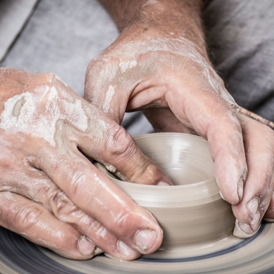 PeekskillGuides's tweet image. Join a two-hour workshop in which you can watch a demonstration of basic pottery wheel techniques and then try it yourself. 1PM today at Peekskill Clay Studios - 1000 North Division Street
Peekskill.  #HudsonValleyEvents #PeekskillGuides #SuburbanGuides #Peekskill #Westchester