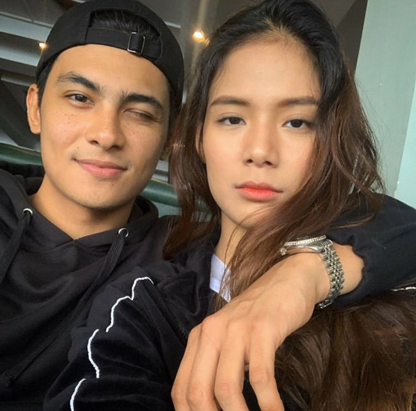 devonandjason's tweet photo. CUTIES 😍 Everyday is Valentines’s Day with these two. ❤️ 
https://t.co/GxyGSAdXkL

Don’t forget to like and subscribe! 🤗
Devon’s channel: https://t.co/WDwvkJpmCG 
Kiko’s channel: https://t.co/VnFMtuYbLQ 

#devki #devonseron #kikoestrada #youtube https://t.co/1P5SJdClLw