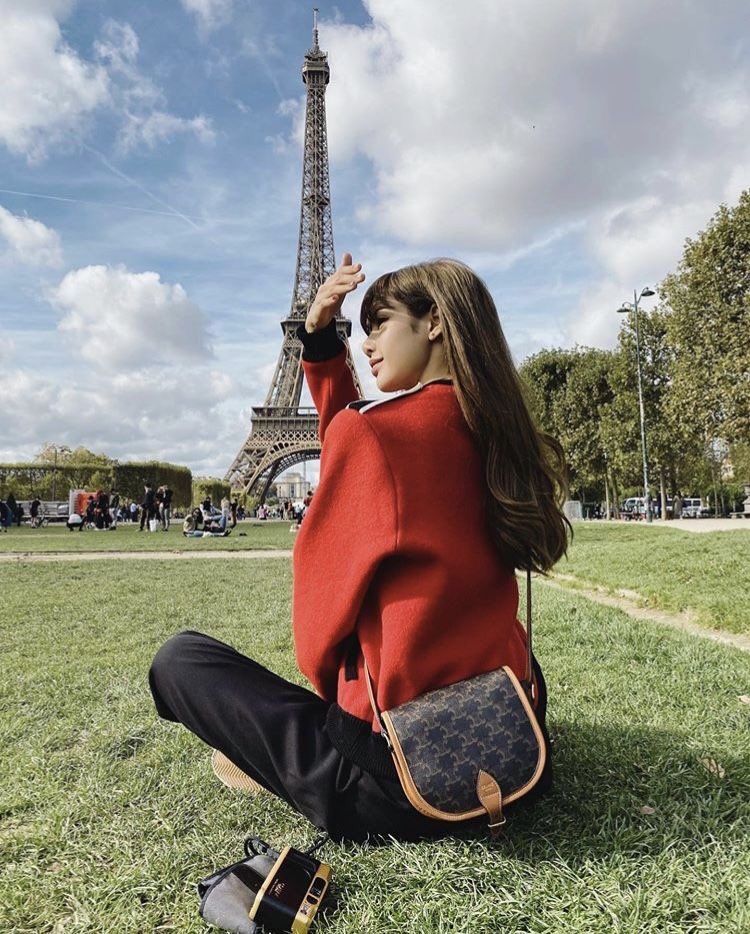 Je vous fais un tweet avec toutes les photos de Blackpink que j& #39;ai qui peuvent être mises en fond d& #39;écran, comme ca si ca peut servir à quelqu& #39;un cest cool
