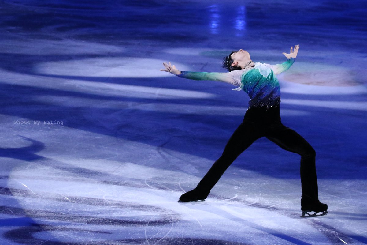 eatingxxx88's tweet photo. Thank you💚💙

#YuzuruHany 
#羽生結弦 https://t.co/idnM7UTwTq