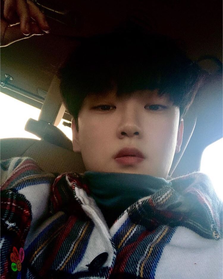 WonHong1214's tweet photo. 최원홍군 인스타스토리 업데이트
🙂➡😧➡😐
진짜..진짜 잘생김 원홍군♥
-
-
ChoiWonHong Official Instagram ➡ https://t.co/Aq1LEmVca8
-
-
#최원홍 #ChoiWonHong #崔元弘 
#チェウォノン #배우 #actor #kdrama
#복수가돌아왔다 #MyStrangeHero
#카리스마 #매력남 #예쁘다 #귀여워 
#화이팅 https://t.co/8LTHOp4jWM
