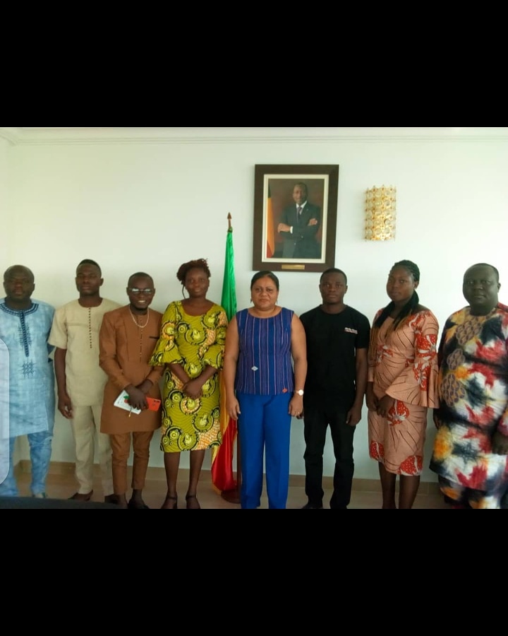CakpoElodie's tweet photo. Le Ministère des affaires sociales et de la microfinance épouse la vision de l'ONG Waacis.Véronique Tognifodé encourage notre initiative.

#waacis #ngo #ong #forchild #zeroincarceratedchild #waacisforchange

https://t.co/ex1TlLe7hc https://t.co/7HXd7qtE0c