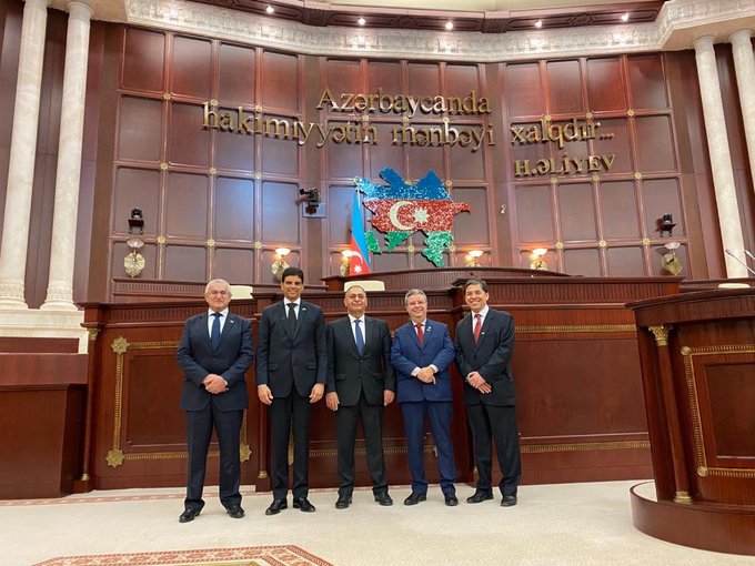 Participo hoje, na qualidade de observador internacional, das elei&ccedil;&otilde;es parlamentares no Azerbaij&atilde;o. Estou<a href="/tag/otrabalhoporminascontinua"class="tags"><span>#otrabalhoporminascontinua</span></a>