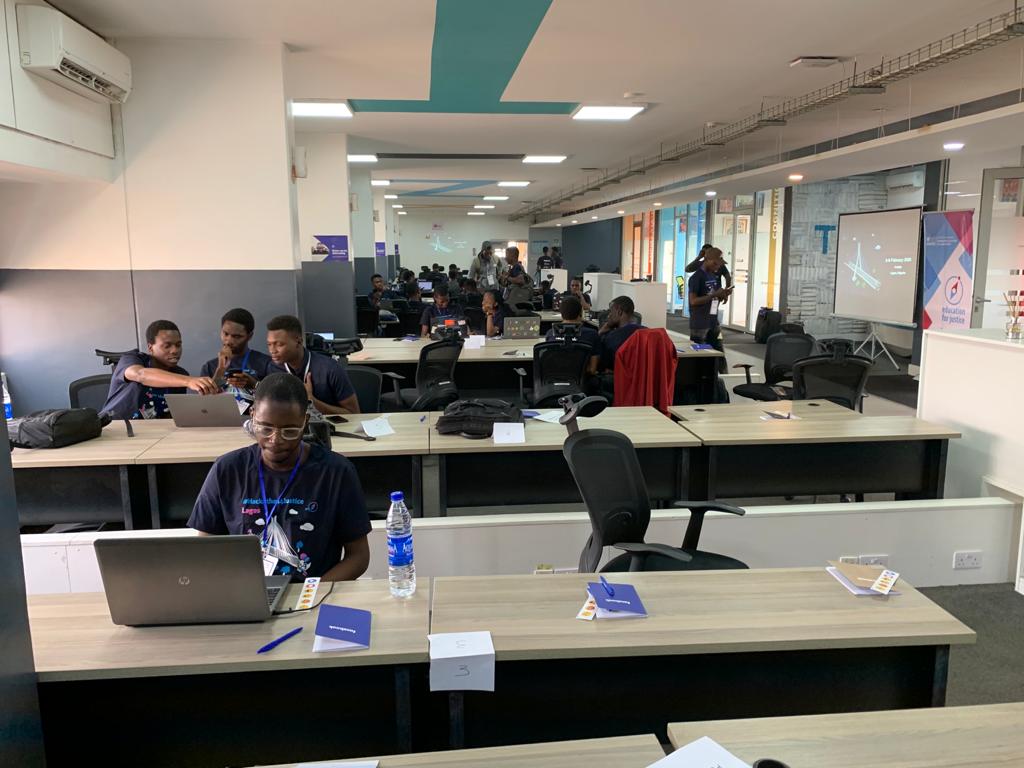 GilADSantos's tweet photo. At @Andela 1️⃣7️⃣ teams are currently presenting their solutions to #SDG16 issues in @UNODC's #Hackathon4Justice 🕊⚖ in #Lagos. Inspiring youth to #Act4RuleofLaw in partnership also with @Facebook. @DohaDeclaration https://t.co/zj5T4jlhYh
