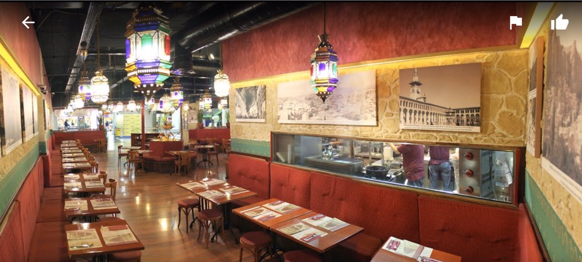 RealtorHigh's tweet image. #FelizDomingo con una buena comida en #Ugarit de #VillaOlimpica en  la #Barcelona soleada y cálida de hoy Pasamos un momento agradable con comida Sirio-Libanés. Para los vegetarianos el arayes de paratas, hummus y salsas de yogurt y pimiento 
Reserva en👉🏻restaurantesirio.es/index.php