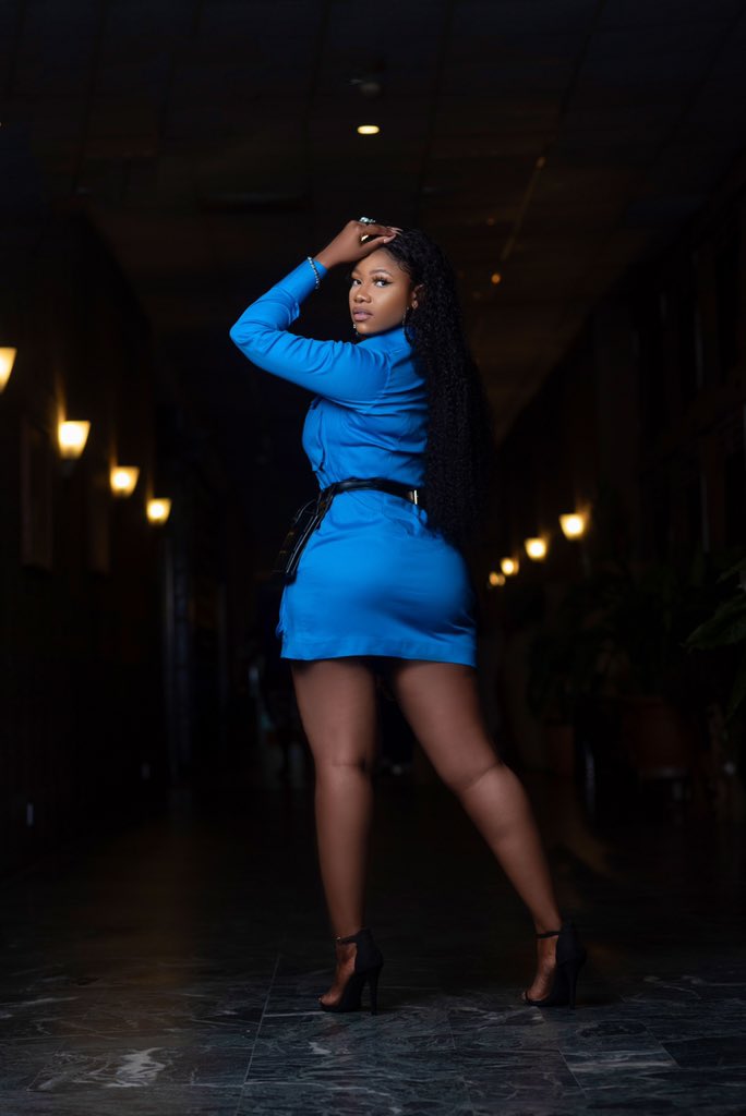 Symply_Tacha's tweet photo. Alexa PLAY everyone that played ME 🎶 
•
•
👠 @hypeandsteamng 
•
#KUWTacha
#TachaForever https://t.co/8nfb9vw5YN