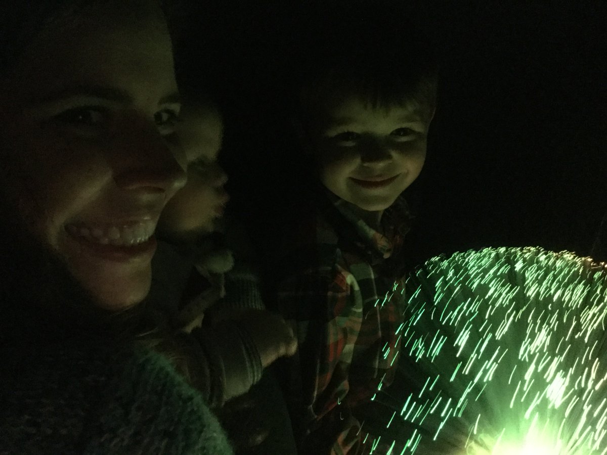 SJS_Head's tweet image. Thank you to all parents who were able to join the Reception play date this weekend. Children are the experts and show their parents what their learning looks like during the week #creativity #criticalthinking #complexproblemsolving #collaboration @SpedeNews