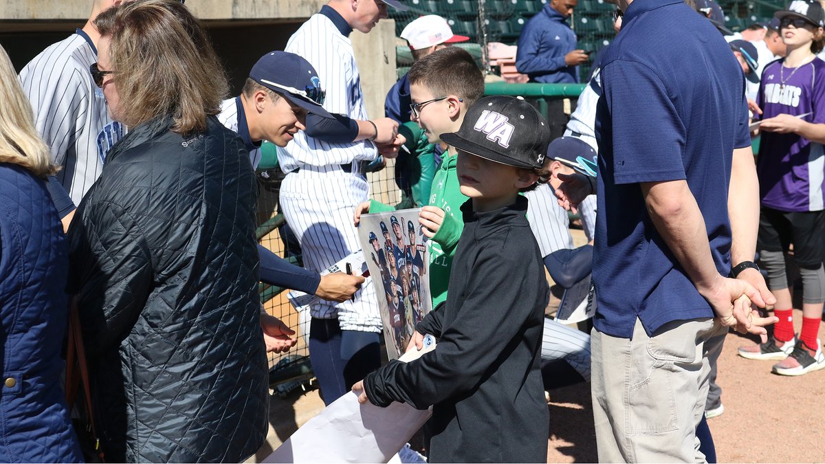 CitadelBaseball's tweet photo. Great turnout today!

Hope to see everybody back at The Joe this weekend.

#DogsOnTheRise | #TheCitadel 

🎟 - https://t.co/gIJKoileST https://t.co/8l7JQuZvVm