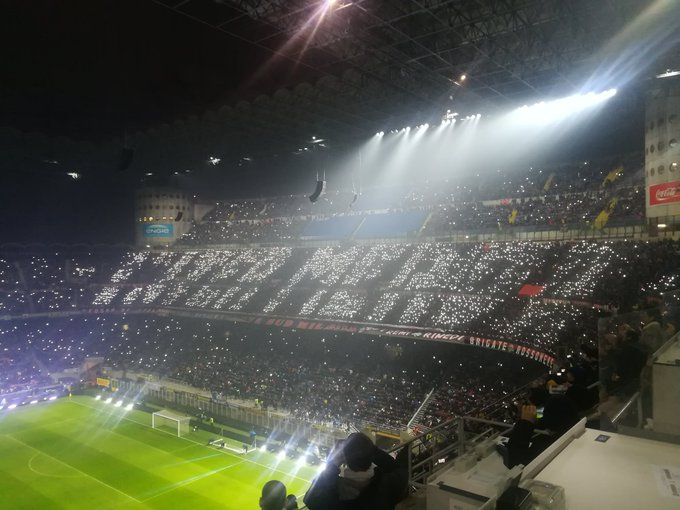 MilanPosts's tweet photo. INTER MERDA https://t.co/TfgTZIxyCY