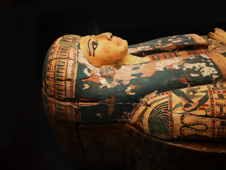 newxle's tweet photo. ARCHAEOLOGISTS UNVEIL TOMBS DISCOVERED IN EGYPT.
.
.
#archealogists #uncovered #ancient #Egyptian #tombs #village #Tuna #AlGabal #Nile #valley #city #Minya #south #capital #Cairo #newxle #news #headline #update #latest #international #live 
#newspaper #media #BBC #CNN https://t.co/2c94lsv6yZ