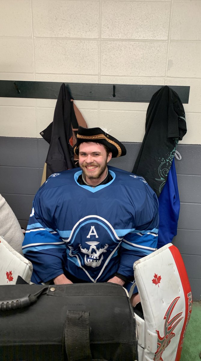 Admirals improve to 4-2 on the season with the win last night over <a href="/ball_hc/">Ball Handlers HC</a>.  Admirals player of the game was Caden. The birthday boy had 31 saves and an 🍎.