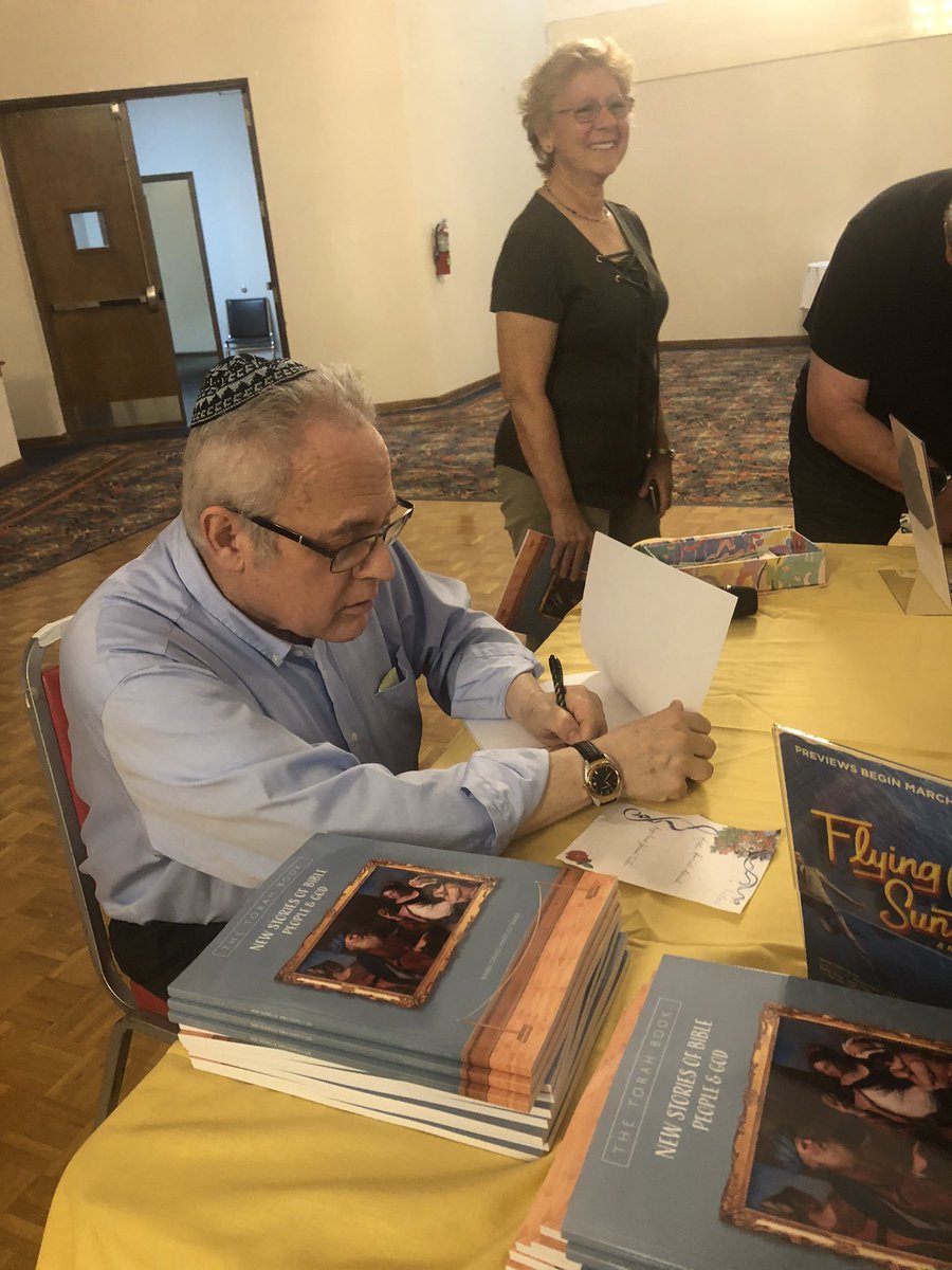 DWayever1's tweet image. #BookSigning Join us now at TempleSholom Pompano Beach, 132 S. E. 11th Ave. Rabbi David Hartley Mark newest book signing.