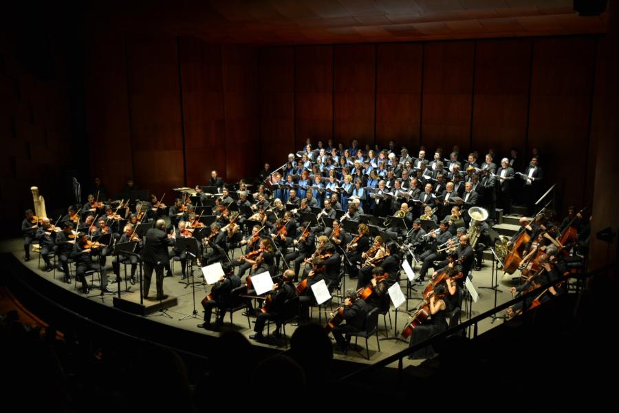 Esplendoroso final para las Semanas Musicales de Frutillar bit.ly/2vfNO7B