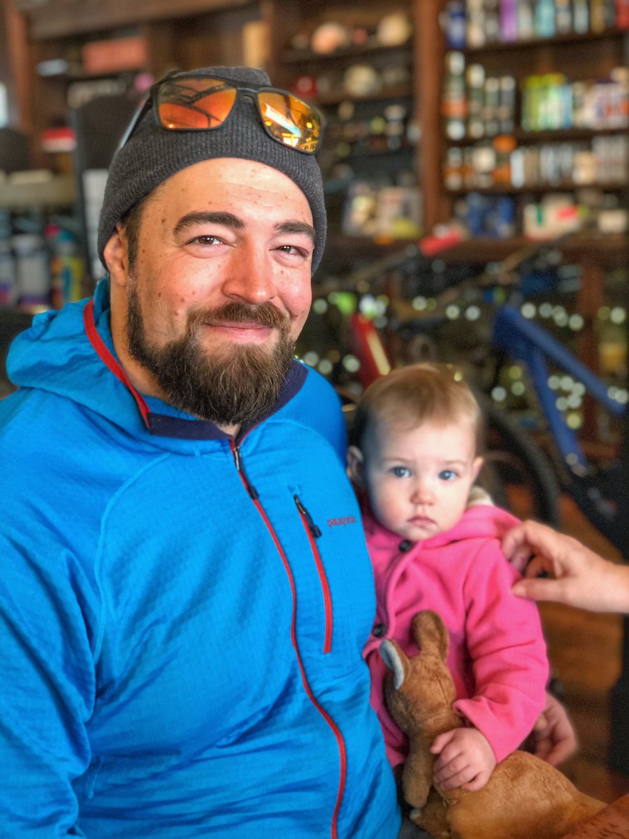 erikosterlund's tweet photo. Sometimes brunch at Blue Bike Café turns into #NewBikeDay at The Jay Cloud. My nieces may not have gotten out the magic carpet today (too cold), But they still had a #RaisedJay weekend for the books. https://t.co/z1HoohU7oj