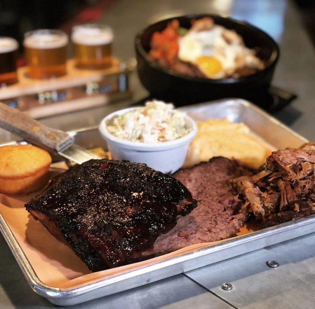 Blue Tractor tweet media