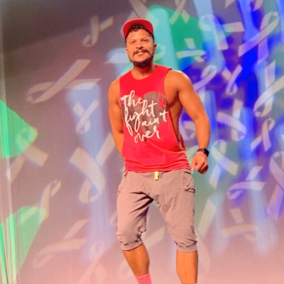 amapr80's tweet photo. #NewProfilePic #zumba #zin #partyinpink https://t.co/9SH7jKV2NJ