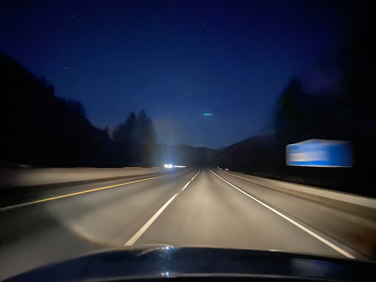 eSoulCowboy's tweet photo. Morning from Grants Pass, OR.

A cold foggy cowboy kind of morning. There are a couple local café that serve up great breakfast and coffee.
Is a favorite place to stop on the #WestCoastElectricHighway https://t.co/APk4KjDZqm