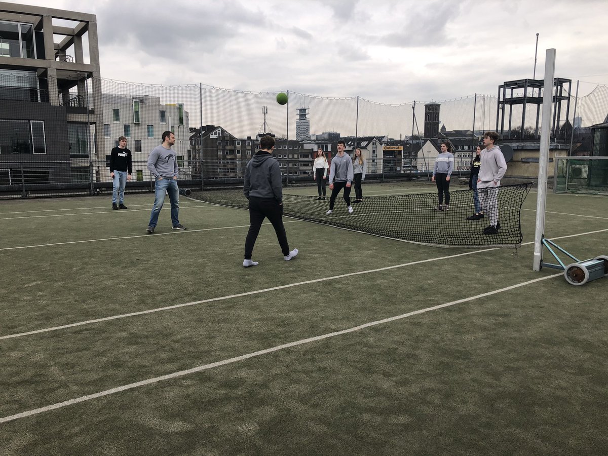 RPSMFL_dept's tweet image. Wir sind sportlich! ⚽️🏀🏓🥊🚴‍♀️🏋🏿‍♂️