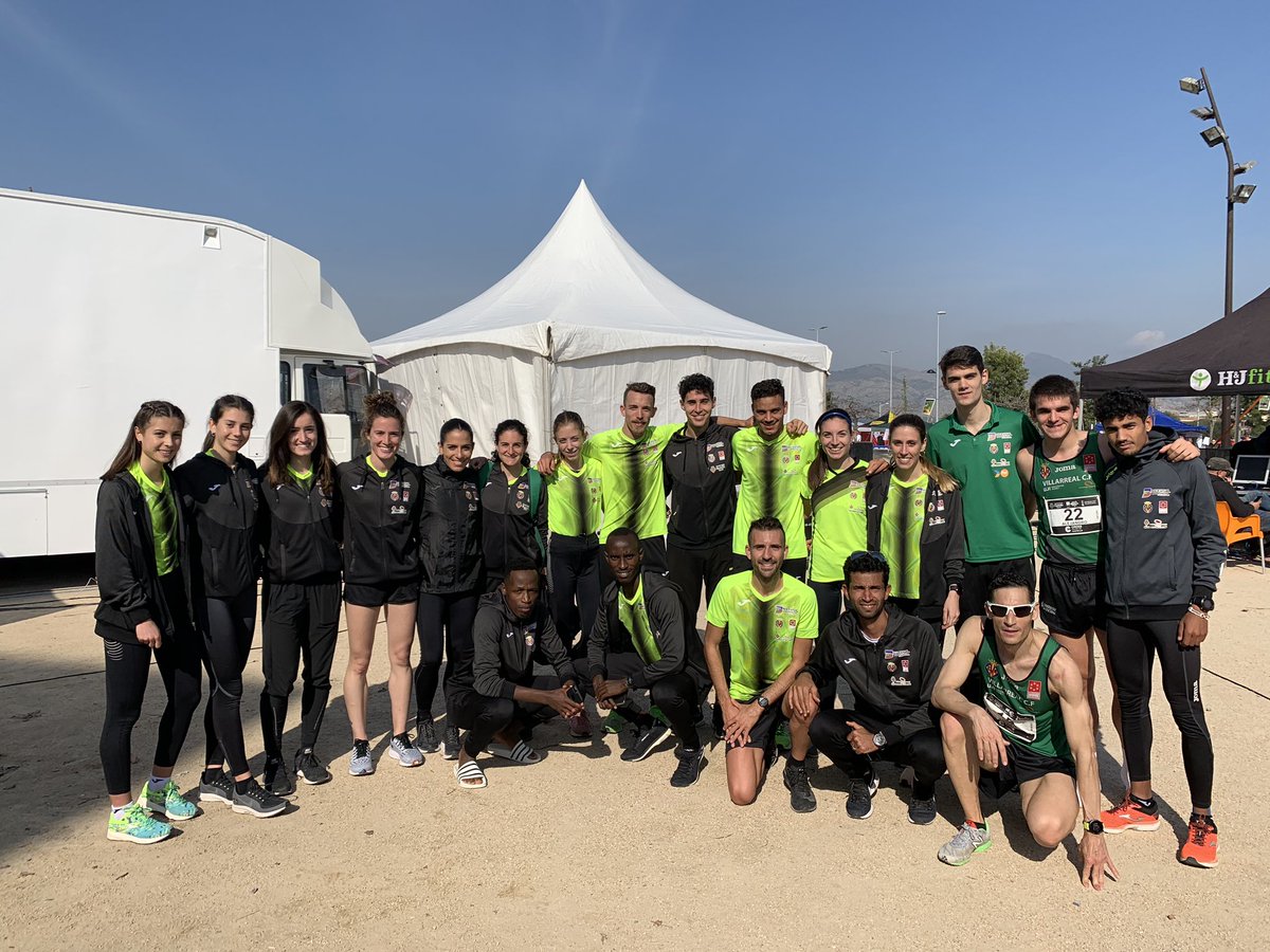 #CrossCS

🟢⚫️

En definitiva, el Cross de Castelló volvió a ser un reencuentro para nuestra familia atlética 💚🖤

<a href="/KMeneses_Lobo/">Enrique Meneses Lobo</a> 
<a href="/abdekhaya1500/">Abderrahman El Khayami</a> 
@carlosml99 
<a href="/ndikumwenayoth1/">Thierry</a> 
<a href="/VRuiz93/">Víctor Ruiz</a> 
@_rugoben 
<a href="/laurix_me/">laura mendez esquer OLY</a> 
<a href="/mariaurod/">María Ureña</a> 
<a href="/ClaraVinaras/">Clara Viñarás</a> 
<a href="/CrisEspejo1/">Cristina Espejo</a> 
<a href="/LidiaCampo/">Lidia Campo Sastre</a> 
@UxiaPBugarin