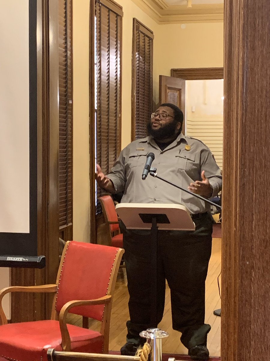 BethuneNHS's tweet photo. Yesterday’s #ProgramInTheParlor was a success! #BlackHistoryMonth #CarterGWoodson @marshallu @EasternNational https://t.co/HRvCRFsnrJ