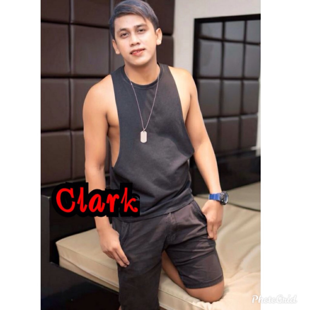 1764spa1's tweet photo. Try the best nuru   And the best masseur 😘😋
(Clark)
(23 yrs old )
(5,8)
#hotboys 
#fuckhard
#pmforreservation https://t.co/aef0ugsBfv
