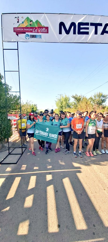 SanfernandoR's tweet photo. Somos @SanfernandoR @RevistaRun4Life @sanfernando @Chimbarongo 💙♥️💙♥️💙👍 https://t.co/encOnapuiZ