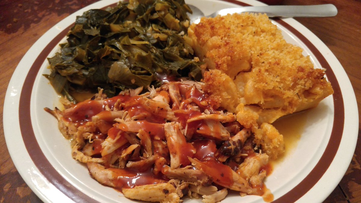stanton_kitchen's tweet image. Smoked pulled chicken, mac &amp;amp; cheese, and collards! #stantonskitchen #prepatl #food #foodservice #chef #culinary #delivery #catering #atlanta #atl #homemade #delicious #foodie #foodporn #foodtruck #foodtrailer #bbq #smoke #chicken #macandcheese #collardgreens #sunday #sundayfunday