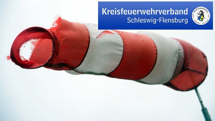 kfv_slfl's tweet photo. Unwetterwarnung des Deutscher Wetterdienst ist noch bis in den morgigen Montag gültig. 
Unsere #Feuerwehren haben bereits die ersten #Einsätze abgearbeitet. Unsere #Kameradinnen und #Kameraden stehen auch in den weiteren Stunden bereit um Einsätze abzuarbeiten. 
#SturmtiefSabine https://t.co/p3gdCkF5Dl