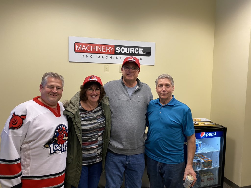 MachinerySource's tweet photo. Thanks to our customer Bradley Machining for spending time with us at the Rockford Ice Hogs game last night. The Hogs lost, but we still had a great time and enjoyed the company. #BMI #MachinerySource #CNC #Machining https://t.co/7Ti3a3jJAW