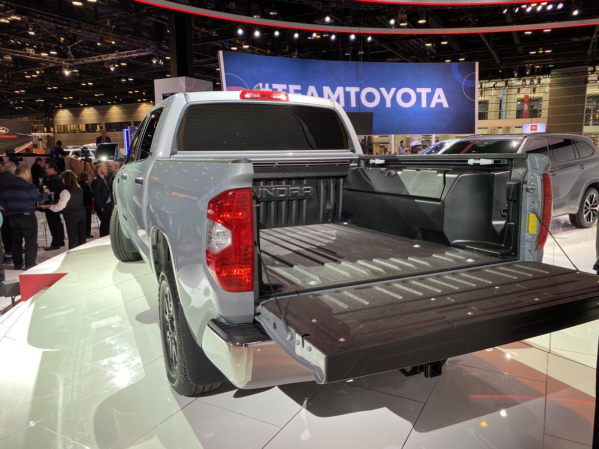 LotProCars's tweet image. Feast your eyes on the Toyota Tundra Trail Edition #Toyota #Tundra #TrailEdition #CAS2020
