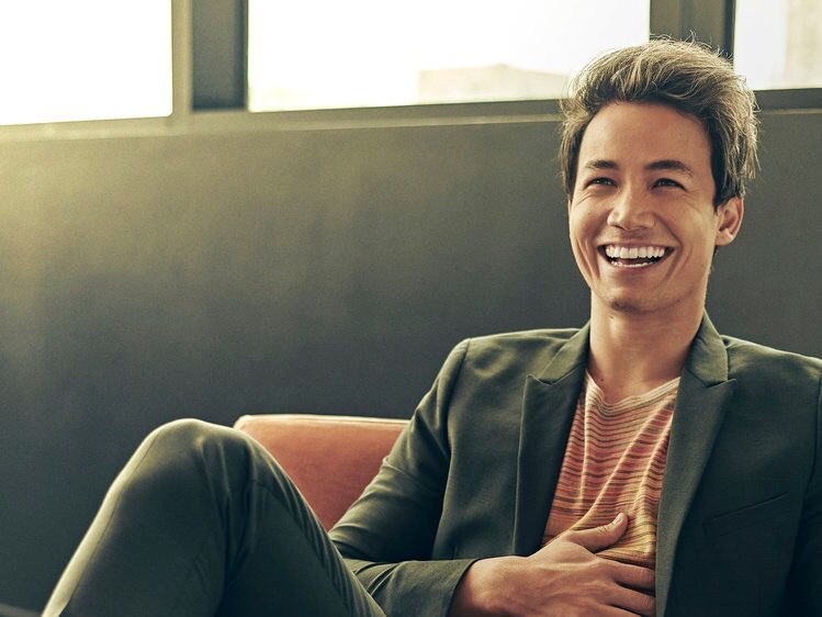 Happy birthday to Shannon Kook ( We hope you have a great day! 