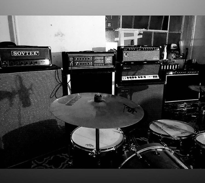 A few weeks from now we’re playing with our favs from NY again <a href="/ADeerAHorse/">A Deer A Horse</a> . You won’t want to miss out. 🖤