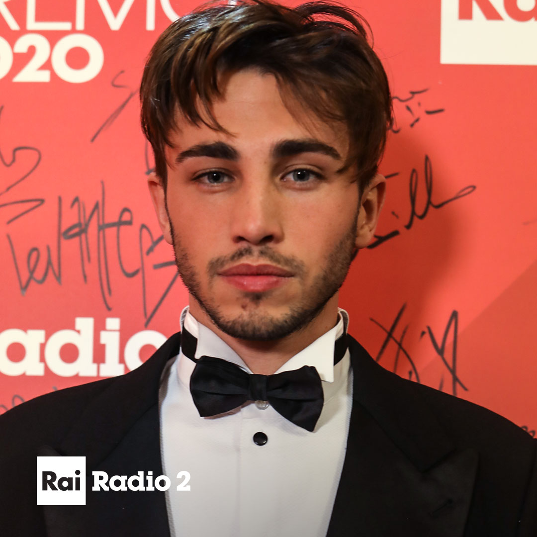 throwbackriki's tweet image. L'importante è aver emozionato💖