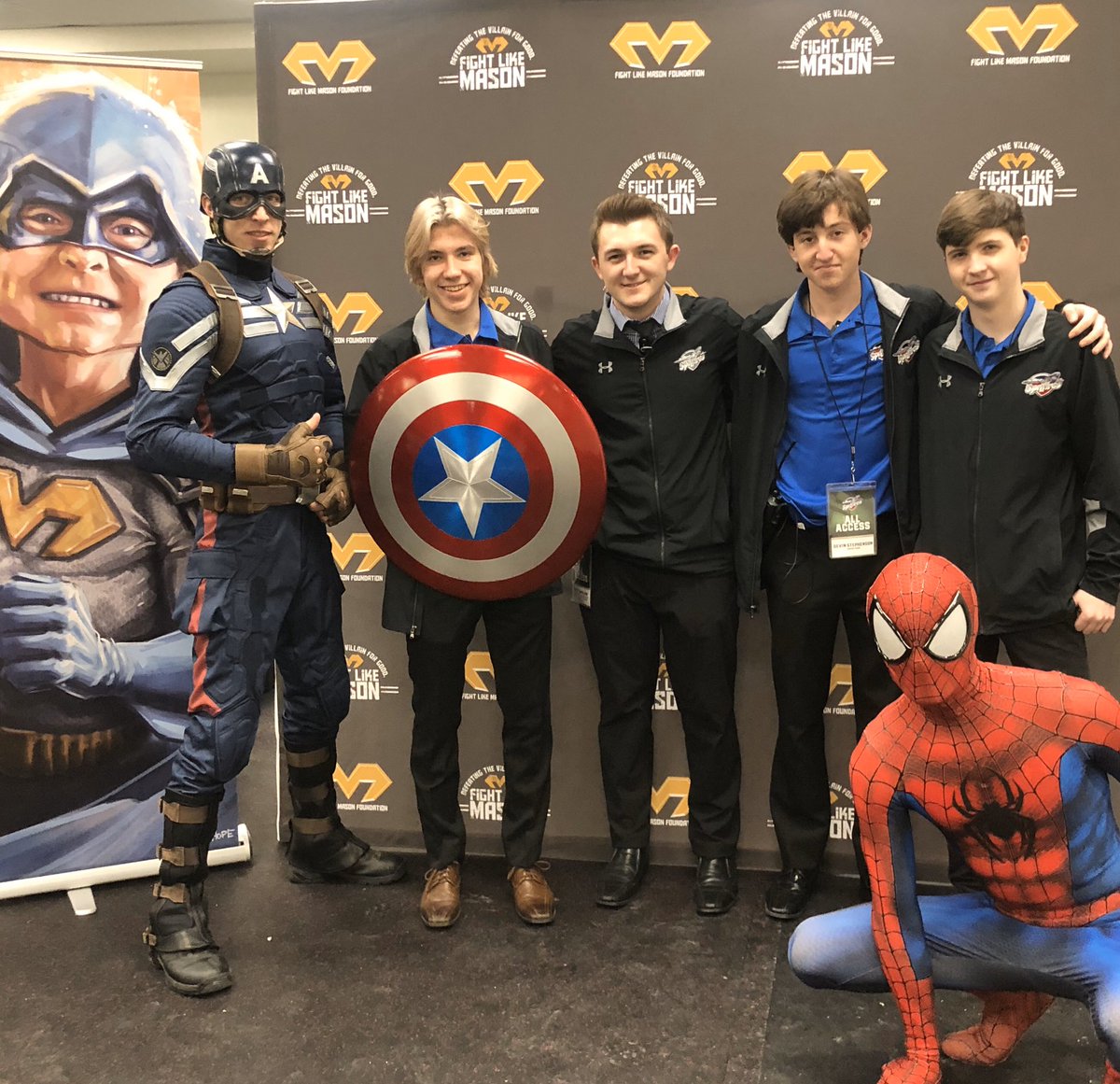 ryleygwill's tweet photo. Always great to host @FightLikeMason at the @SpitsHockey game. Big thanks to all the Superhero’s that attended to interact and visit with our fans! https://t.co/ZIr5C2SVTU