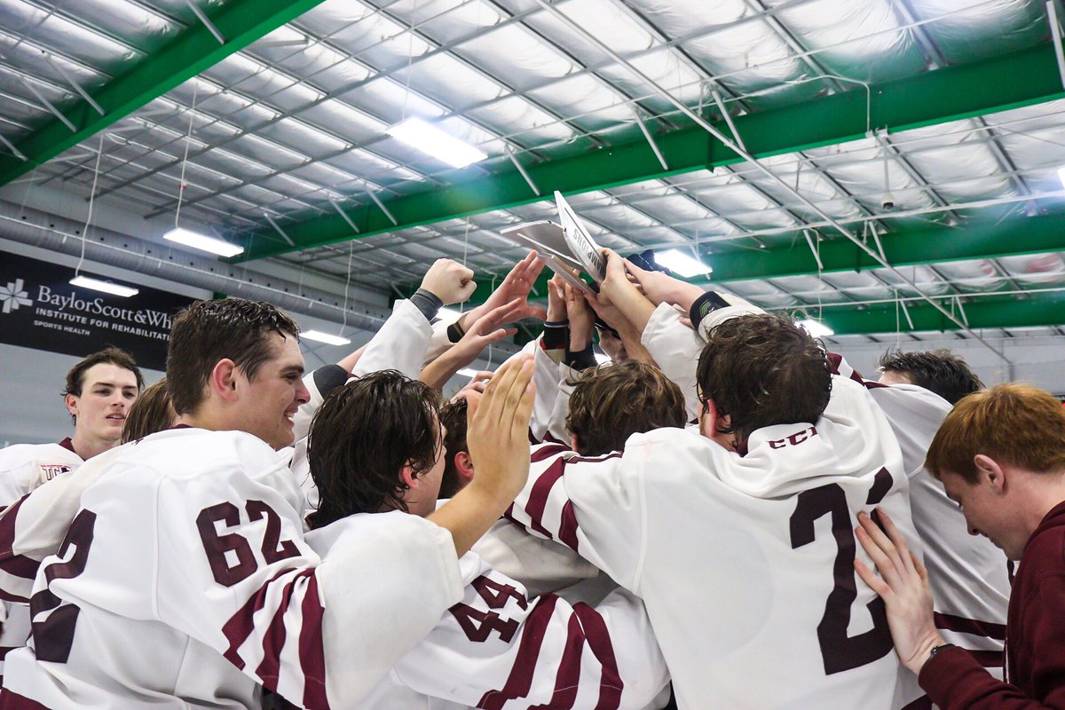 tamuicehockey's tweet image. That champion feeling ✅ #TAMUHockey