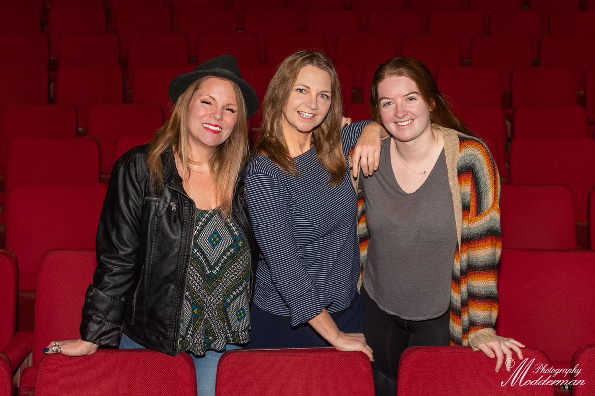 studiotperth's tweet photo. This all Canadian play is both touching and funny. A flamboyant, alcoholic and under-employed actress, a nun suffering a crisis of faith and a soap opera addict come together under one roof. What could possibly go wrong?
#studiotheatreperth #marionbridge #danielmacivor https://t.co/5d2iBiPjIK