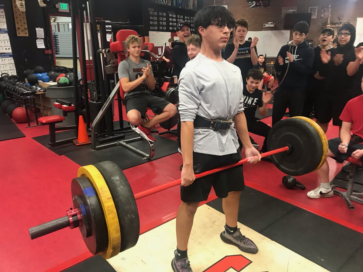 GoClimbers's tweet photo. Future Climber, Jason with an impressive 305 pound Dead Lift on Saturday. Join us at the Mini Dome from 12:00-2:00 today.
#ChampionshipsAreBuiltInTheOffSeason 
#goclimbers https://t.co/ZQ8fzjPdQv