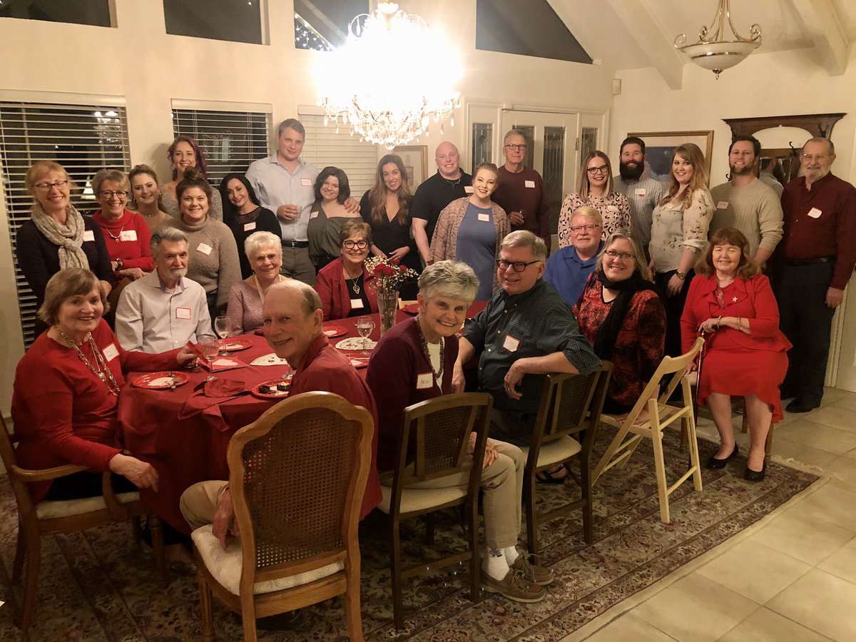 hi_ericabrown's tweet photo. Gamma Psi Gamma brought together sisters, friends and significant others for our annual Sweetheart Dinner 💕 We also raised over $200 for @SaintJohnsPRC 💜
#AXOSac
#AXOmorethan4
@AlphaChiOmegaHQ
📍Sacramento, CA https://t.co/0Hr28y2txa
