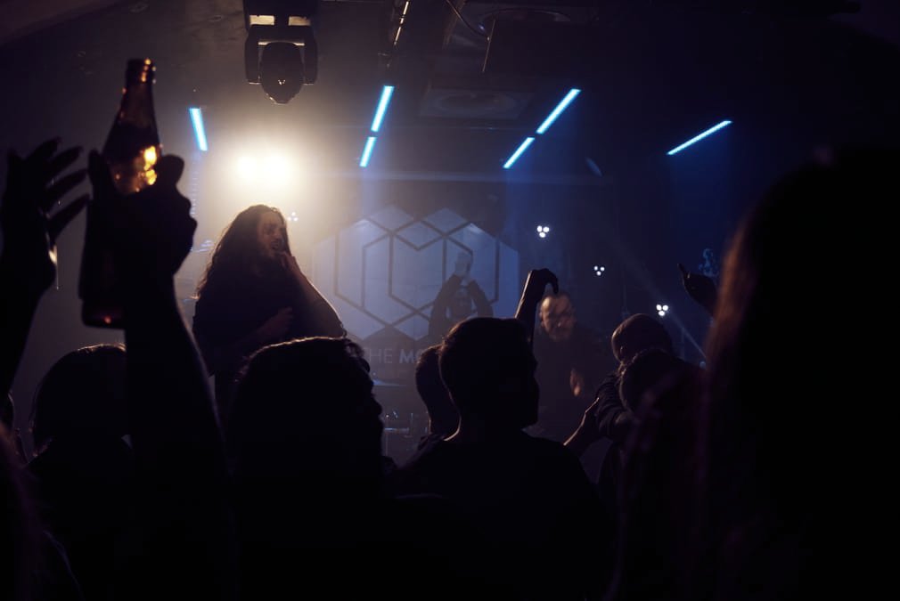 FTATRock's tweet image. Einer weint, einer fragt und alle feiern! 😁👽
@CTM_djent bei @FTATRock

20:06 UHR CET | agora.at/livestream 📻

Mit:
@tdwaband
@leonsmassacre
@KnockoutConcept

#FTATRock  #Djent #ProgressiveMetal #MetalFromAustria #CallTheMothership #OfComingHome