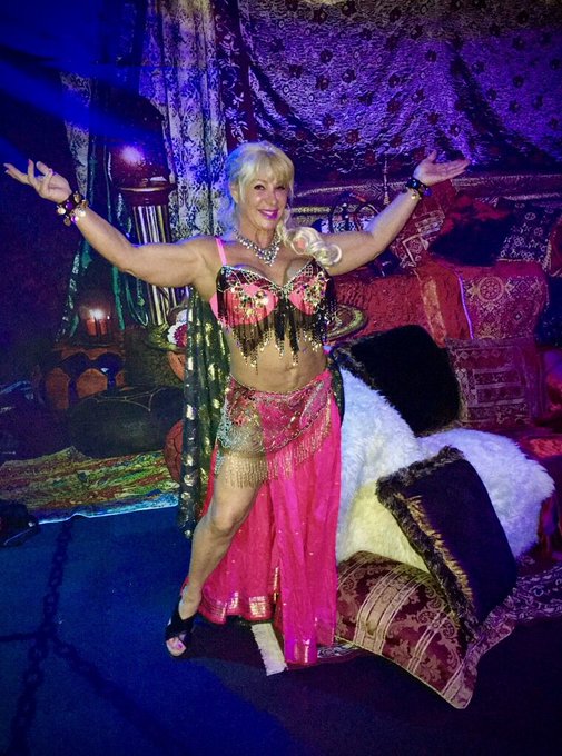 Loving the Luxury... ARABIAN NIGHTS THEME EVENT was great!! # https://t.co/wxP0hl7fQu<a href="/tag/femdom"class="tags"><span>#femdom</span></a><a href="/tag/femalemuscle"class="tags"><span>#femalemuscle</span></a><a href="/tag/sessions"class="tags"><span>#sessions</span></a>