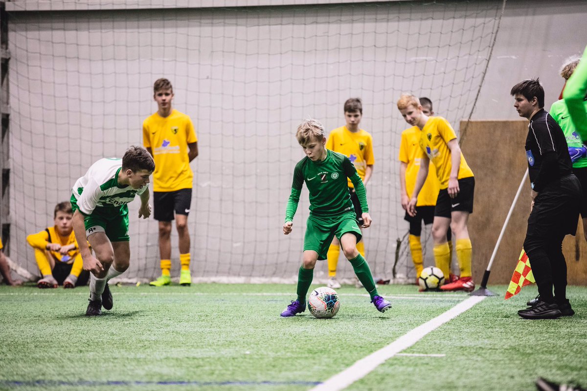 FSMETTA's tweet photo. FS Metta U-15 komanda iegūst 🥈 medaļa Riga City Cup, finālā piekāpjoties viesiem no Dānijas. 💚⚪️
#fsmetta #rigacitycup #futbols https://t.co/4CndsTjddK