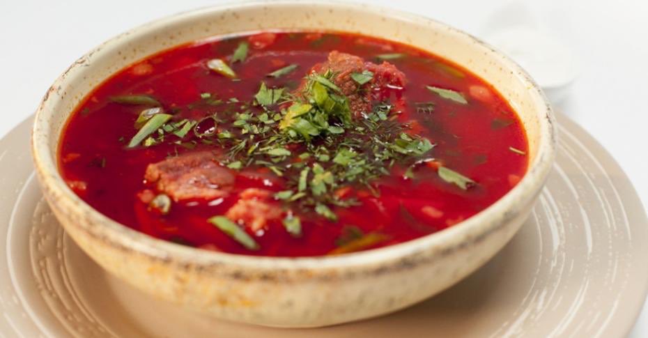 Борщ хуторок. Наваристый борщ. Кубанская кухня борщ. Jh. Борщ со сметаной и зеленью.