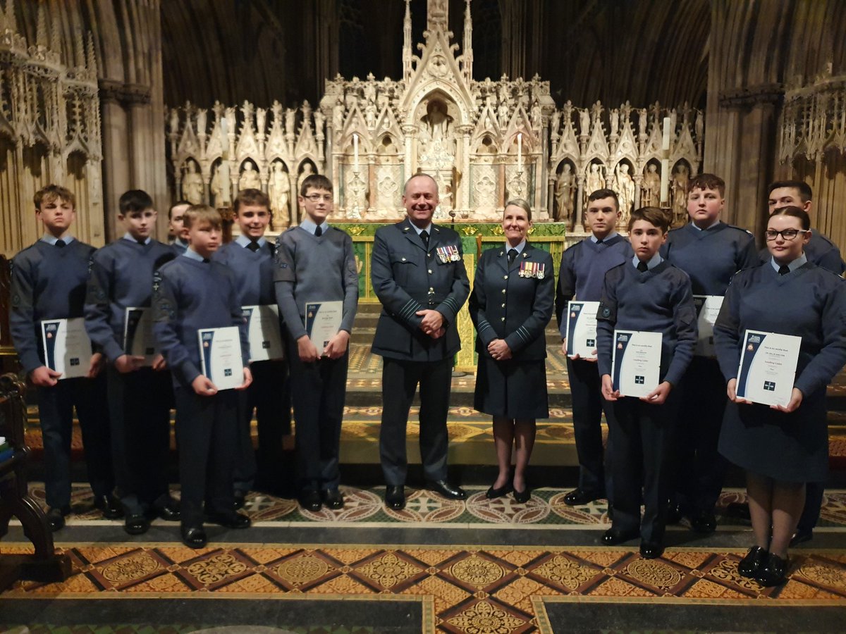 OCStaffsWing's tweet photo. Fantastic afternoon at @LichfieldCath with SE Sector enrollment + awards service. Delighted to welcome Gp Capt Foster, Director of Defence Medical Training and Education, and @CoWhittington to recognise the amazing achievements of so many cadets. https://t.co/6yw4pNHGPs