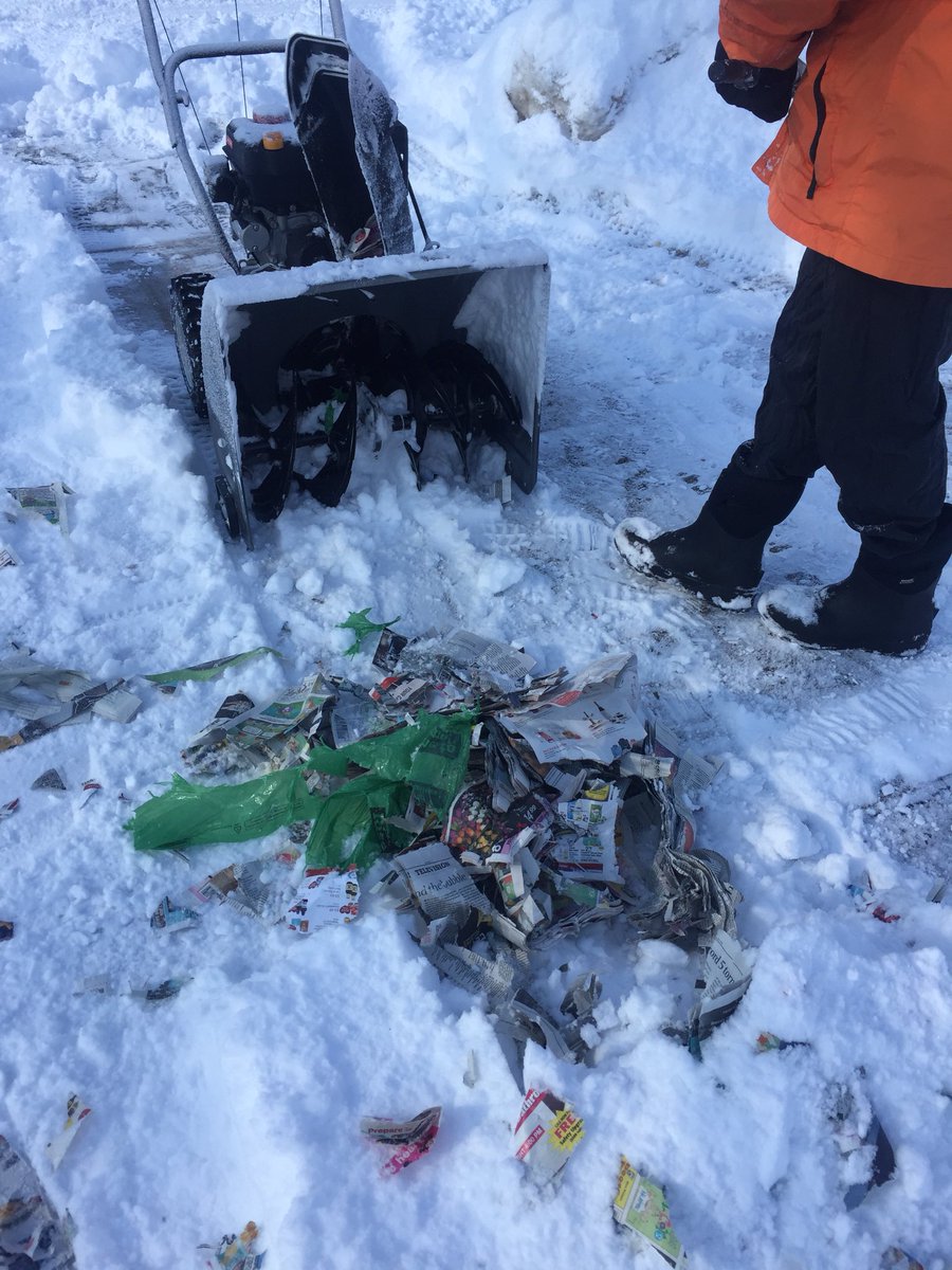 GEJensen's tweet photo. @StarTribune It is so frustrating that our newspaper is never delivered to the door. https://t.co/cWWISCuQfI