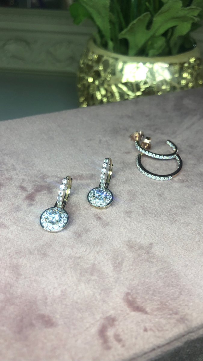 Valentines is around the corner, spoil yourself or your loved one with affordable diamonds ~ ethically sourced stones made with love by us for you ❤️✨

#valentines #LouthChat