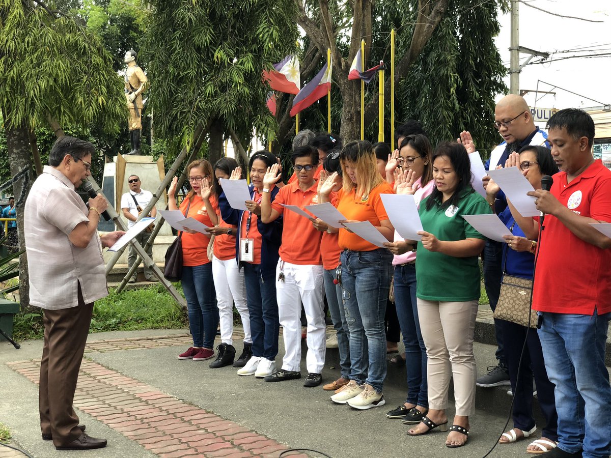 LGU_GMA's tweet photo. LOOK: Nanumpa sa katungkulan ang mga opisyal ng Alta Tierra Homeowners Association Inc. at ang Samahan ng Violence against Women and Children sa pangunguna ni Mayor Walter D. Echevarria Jr., at Vice Mayor Maricel E. Torres kasama ang ating Sangguniang Bayan. #GMACavite #SulongGMA https://t.co/jQBFrA3gYF