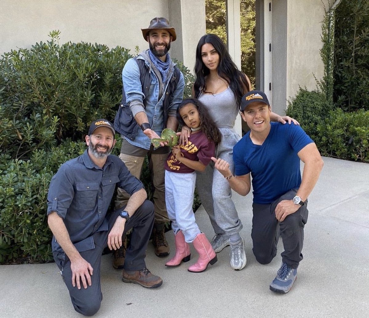 Kim Kardashian West My Fearless Kids Love Animals North Her Friends Loved Spending The Day With Her Wildlife Hero Coyotepeterson And His Animal Friends T Co I2fbagpvk2