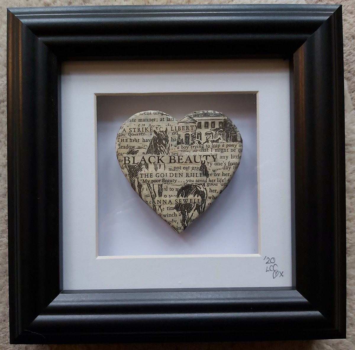 lvcraftycarole's tweet photo. It's been a long time coming but I'm so excited to share these new Signature Pieces with you all!
https://t.co/nxaZjYxROk
#HandmadeHour #celebrateuniqueembracegeek #signaturepiece https://t.co/VP5CvA12Ko